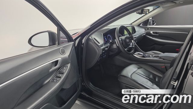 Hyundai Sonata 2021 — photo 10