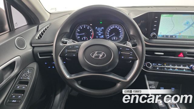 Hyundai Sonata 2021 — photo 13