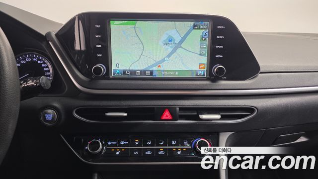 Hyundai Sonata 2021 — photo 14