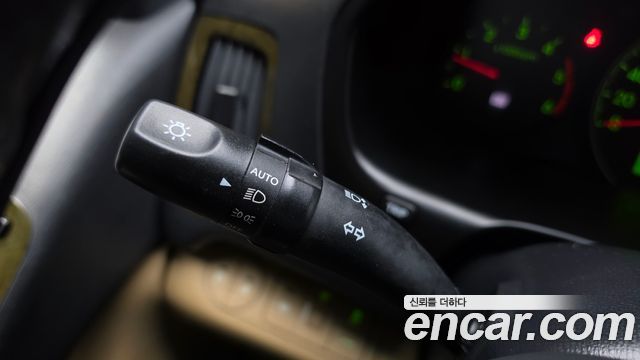 Hyundai Starex 2013 — photo 25
