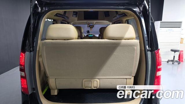 Hyundai Starex 2013 — photo 26