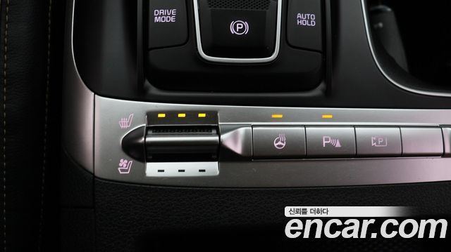 Kia Canival 2023 — photo 15