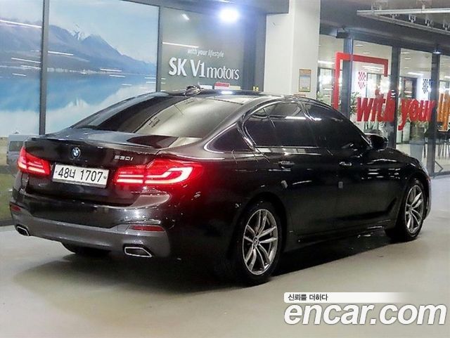 BMW 5-Series 2017 — photo 4