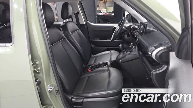Hyundai Casper 2024 — photo 17