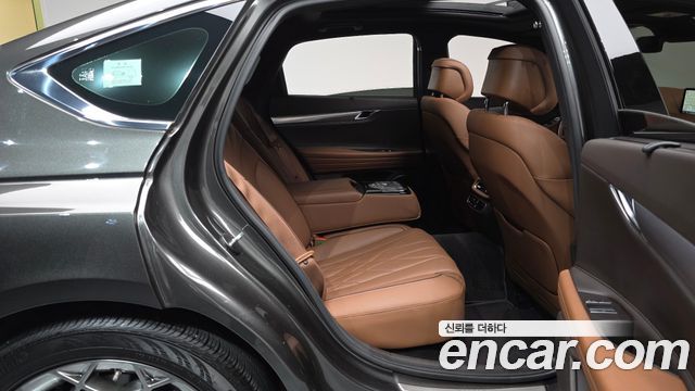 Genesis G80 2022 — photo 17