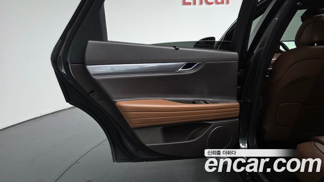 Genesis G80 2022 — photo 15