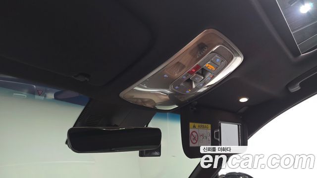 Genesis G80 2022 — photo 28