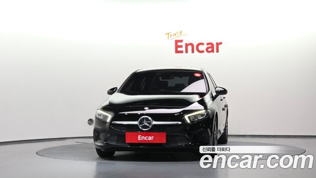 Mercedes-Benz A-Class 2021 — photo 3