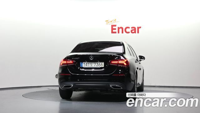 Mercedes-Benz A-Class 2021 — photo 4