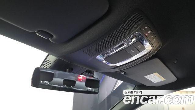 Mercedes-Benz A-Class 2021 — photo 18