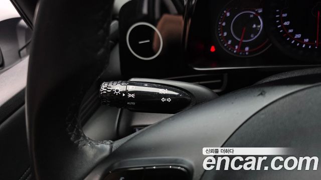 Hyundai AVANTE 2021 — photo 29