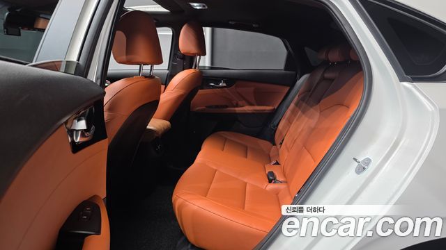 Kia K3 2023 — photo 18