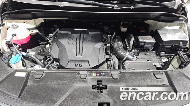 Kia Canival 2023 — photo 6