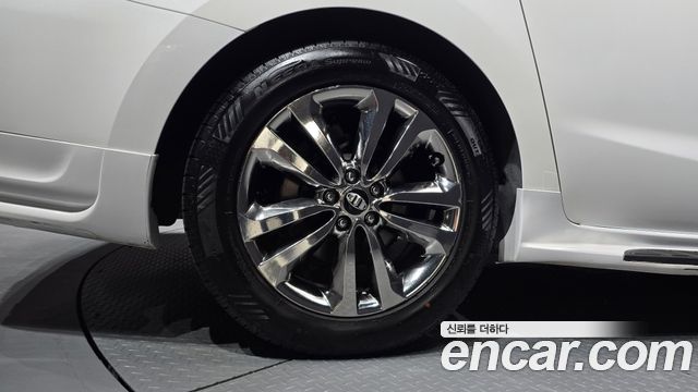 Kia Canival 2018 — photo 5