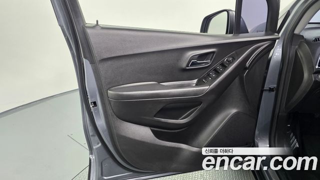 Chevrolet Korea Trax 2019 — photo 14