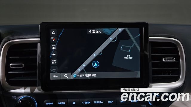 Hyundai Venue 2022 — photo 26