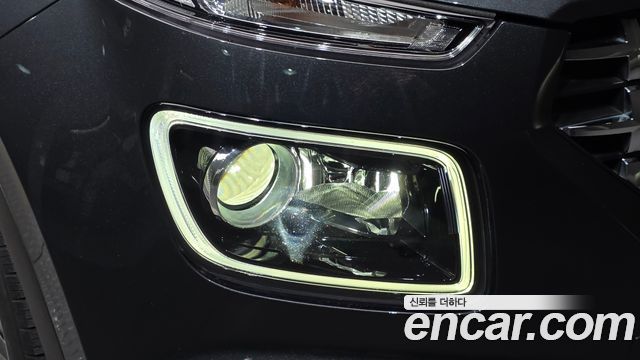 Hyundai Venue 2022 — photo 8