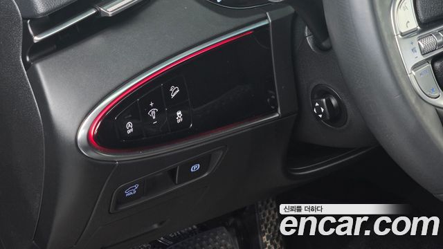 Genesis GV70 2021 — photo 19