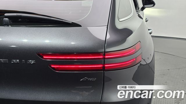 Genesis GV70 2021 — photo 9