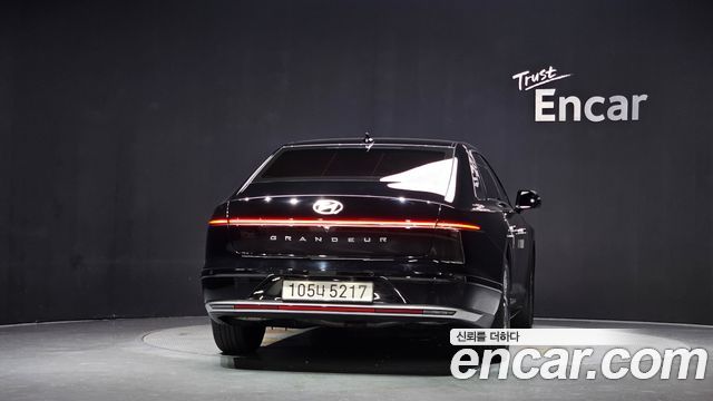 Hyundai Grandeur 2023 — photo 4