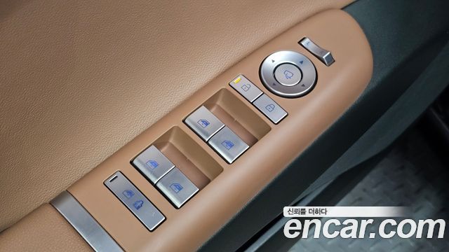 Hyundai Grandeur 2023 — photo 19