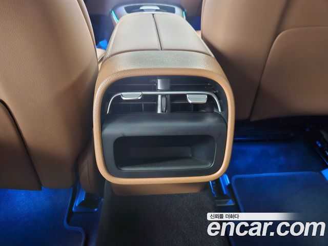 Mercedes-Benz E-Class 2026 — photo 13