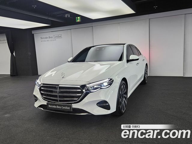 Mercedes-Benz E-Class 2026 — photo 20