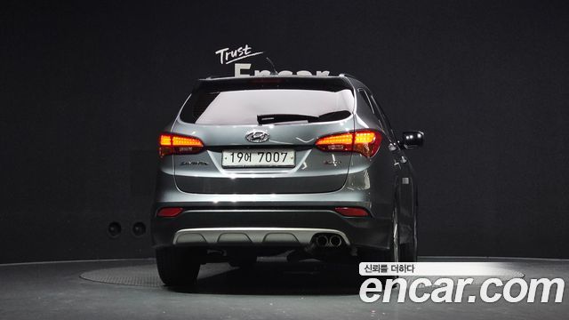 Hyundai Santafe 2014 — photo 4