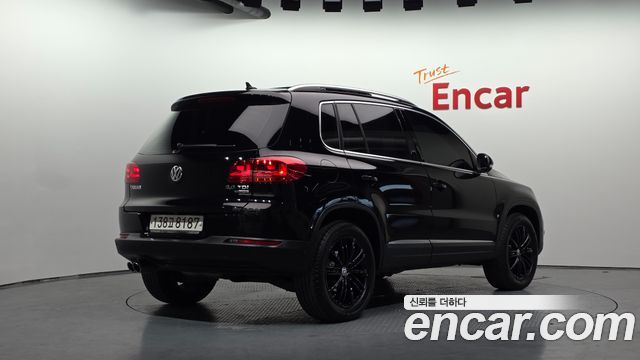 Volkswagen Tiguan 2014 — photo 2