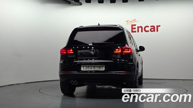 Volkswagen Tiguan 2014 — photo 4