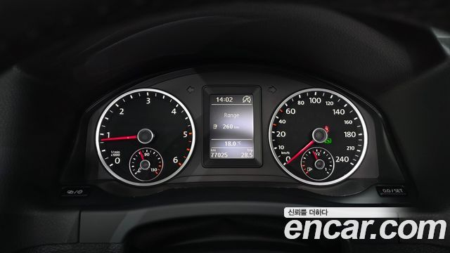 Volkswagen Tiguan 2014 — photo 8