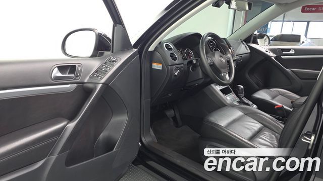 Volkswagen Tiguan 2014 — photo 10
