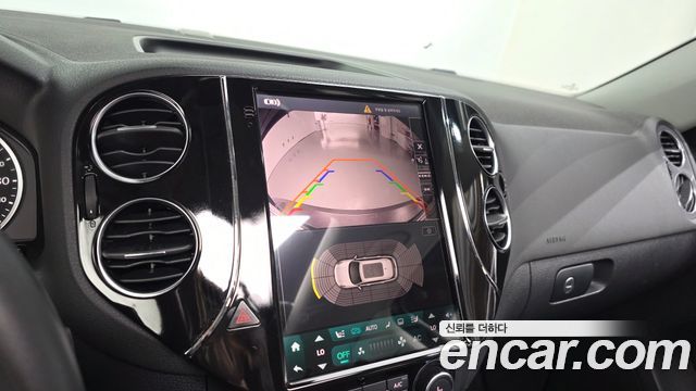 Volkswagen Tiguan 2014 — photo 14