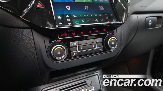 Volkswagen Tiguan 2014 — photo 16