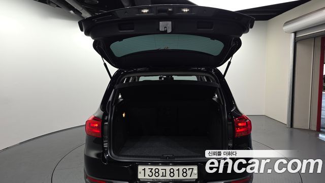 Volkswagen Tiguan 2014 — photo 20