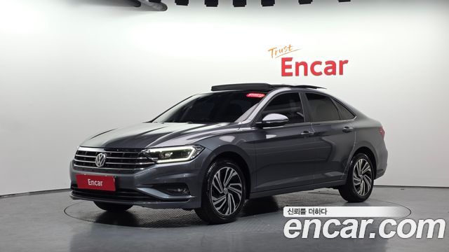 Volkswagen Jetta 2021 — photo 31