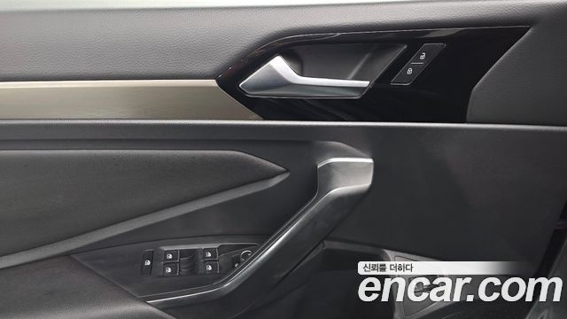 Volkswagen Jetta 2021 — photo 29