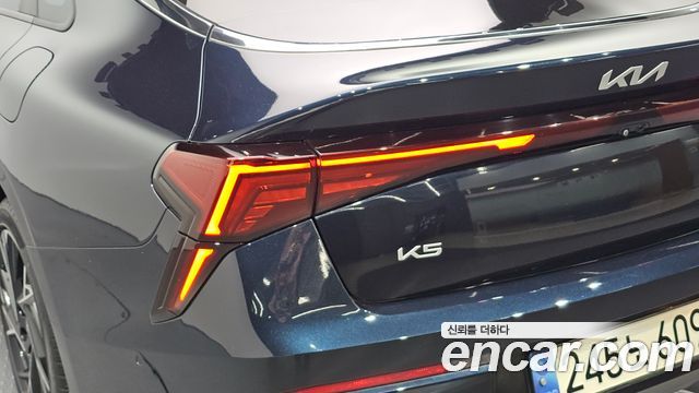 Kia K5 2024 — photo 9