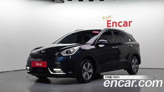 Kia Niro 2018 — photo 31