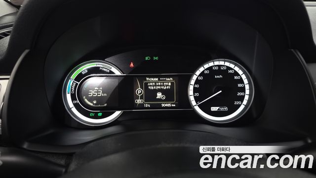 Kia Niro 2018 — photo 11