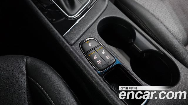 Kia Niro 2018 — photo 25