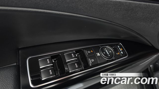 Kia K9 2013 — photo 26