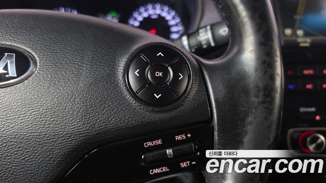 Kia K9 2013 — photo 28