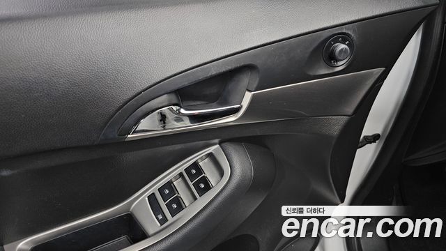 Chevrolet Korea Orlando 2015 — photo 17
