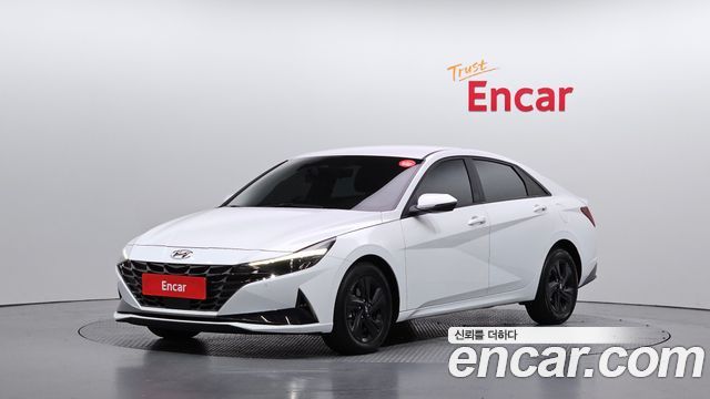 Hyundai AVANTE 2023 — photo 1