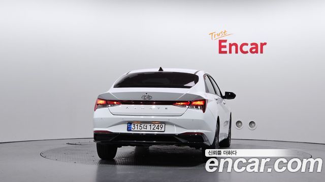 Hyundai AVANTE 2023 — photo 4