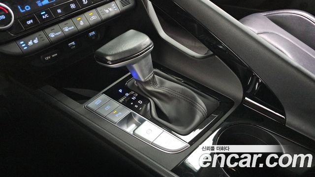 Hyundai AVANTE 2023 — photo 9