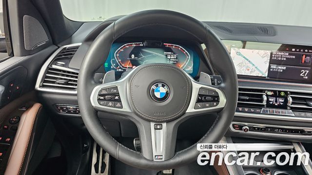 BMW X5 2021 — photo 19