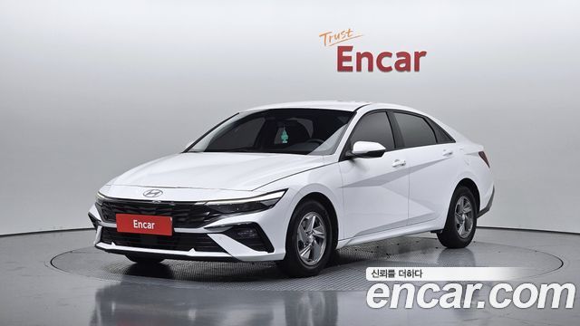 Hyundai AVANTE 2024 — photo 1