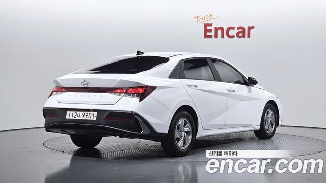 Hyundai AVANTE 2024 — photo 2